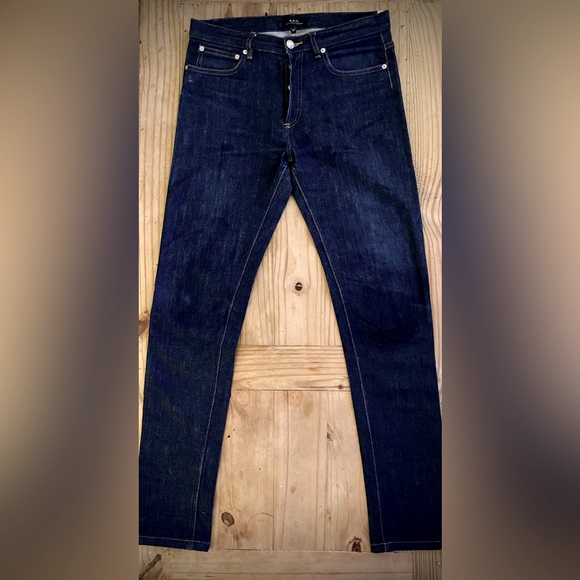 Men’s A.P.C.Indigo Blue Denim Petit New Standard Mid-rise slim straight Jeans